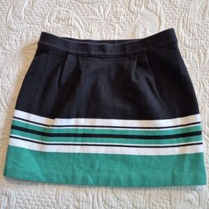 Janie and Jack girls size 5 black green, white pull on shirt vguc minor fade